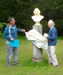 Michael Harrison with David Gladstone (© Claire de Carle)